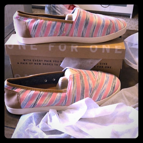 Toms Shoes - Toms NWIB